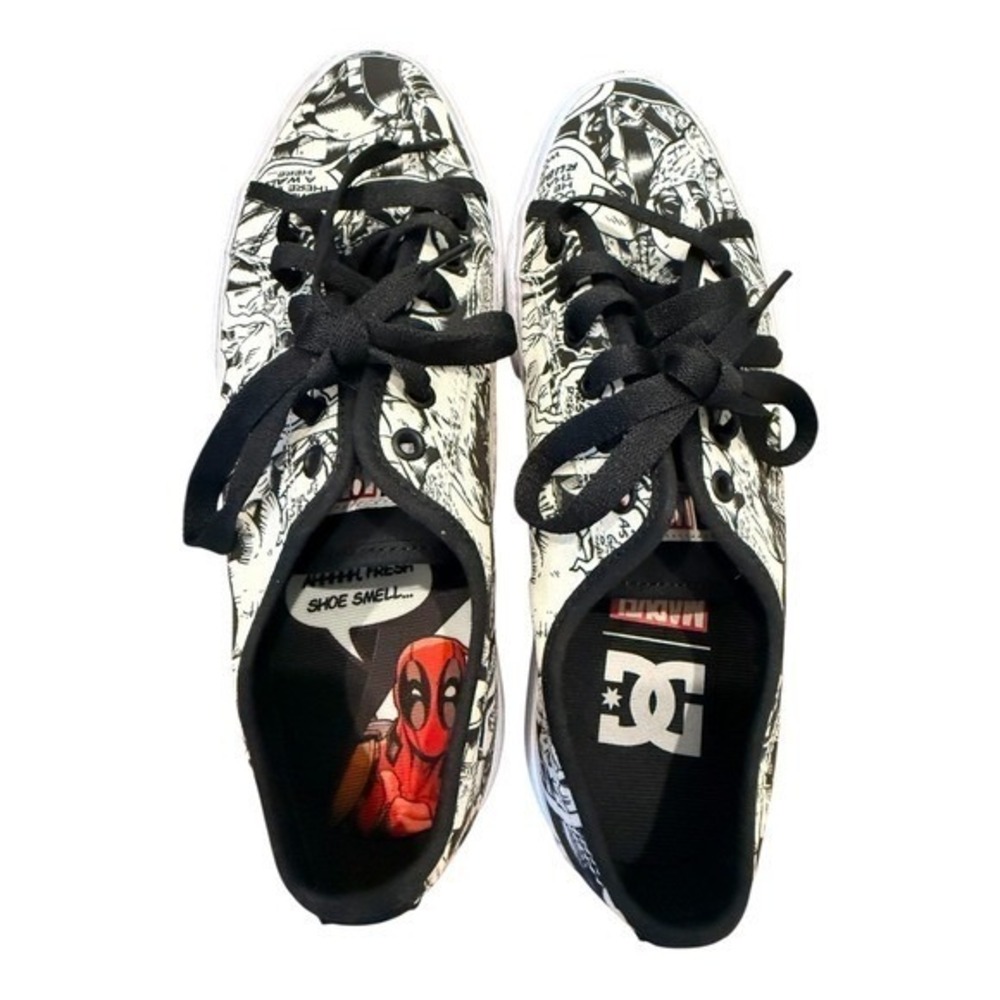 DC Shoes Marvel Comics Deadpool Comic Print Low Top Sneakers Shoes M 8.5 W 10